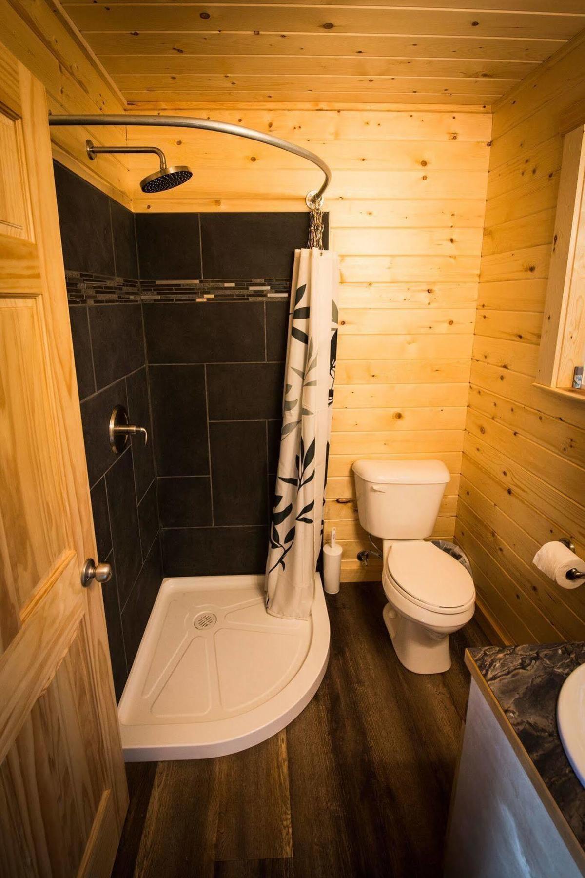 Hidden Acres Farm And Treehouse Resort Terrace Exteriör bild