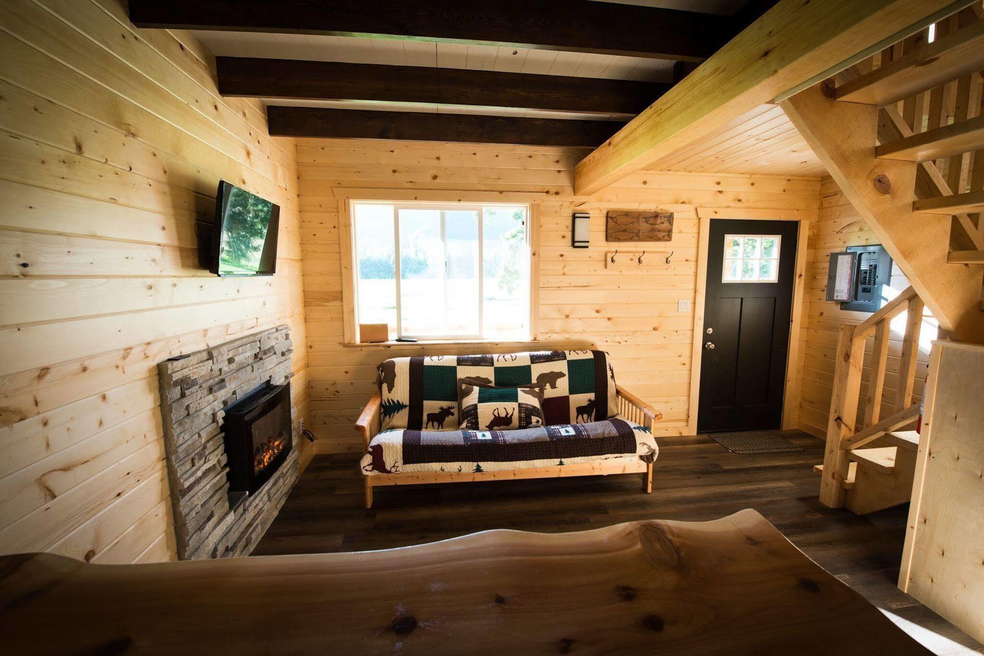 Hidden Acres Farm And Treehouse Resort Terrace Exteriör bild